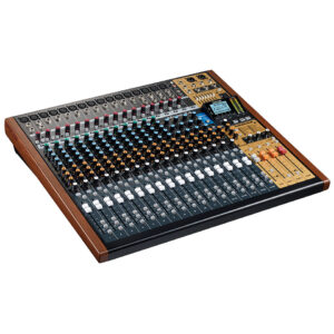 Tascam Model 24 Mischpult