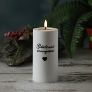 LED Grabkerze MIA - mit Schrift - Grablicht - 3D Flamme - H: 15cm -...