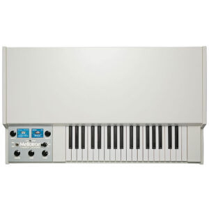 Mellotron M4000D Synthesizer