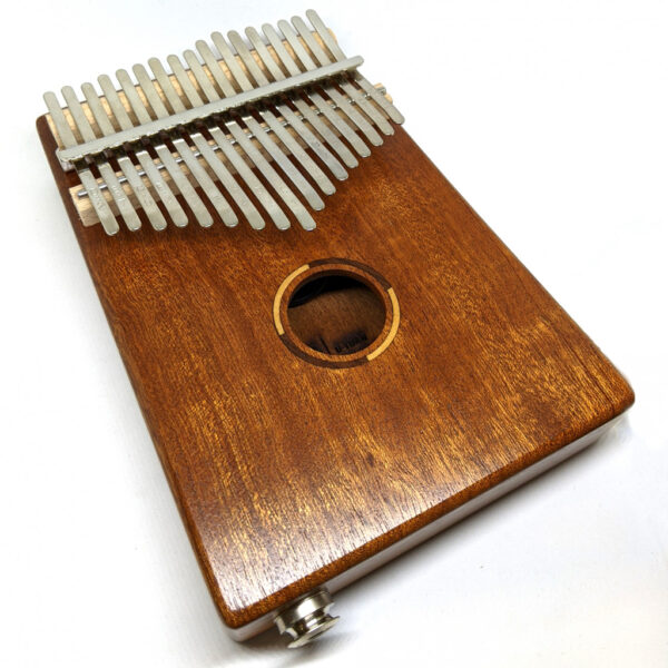 Kalimba mit Tonabnehmer U-Turn M17E