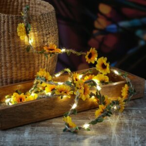 LED Lichterkette Sonnenblumen - Blumengirlande - 30 warmweiße LED -...