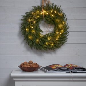 LED Tannenkranz THUJA - 30 warmweiße LED - D: 45cm - Timer - Batter...